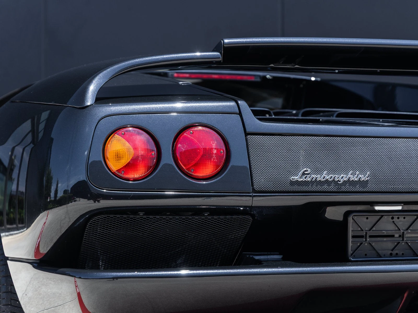2001 Lamborghini Diablo VT 6.0, 18/20