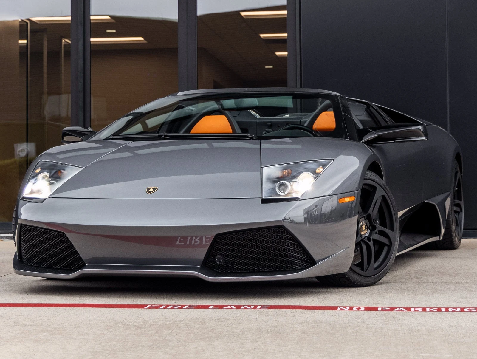 Lamborghini Murciélago LP 640 Roadster · Grigio Avlon Metallic · Indigo Auto Group
