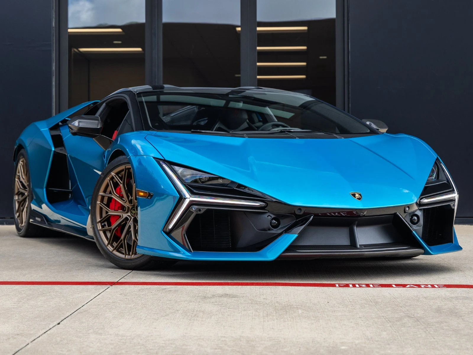 2026 Lamborghini Revuelto, 3/20