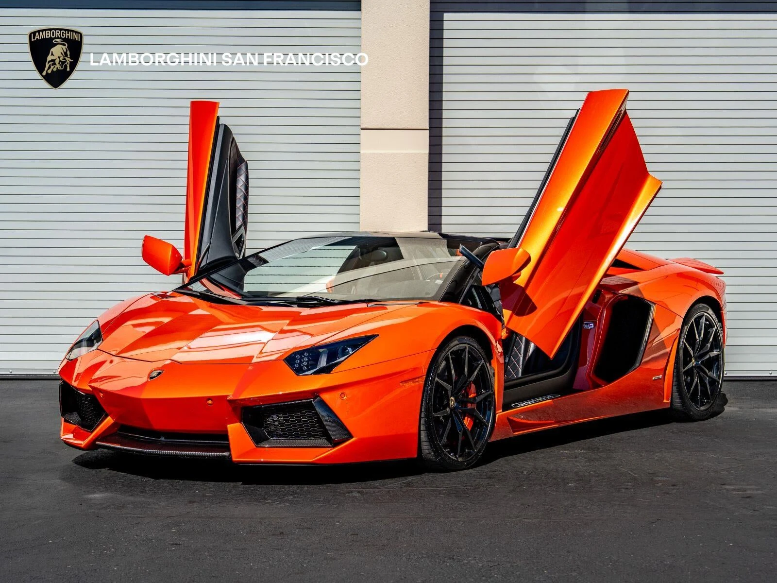 2016 Lamborghini Aventador LP 700-4 Roadster, 6/20