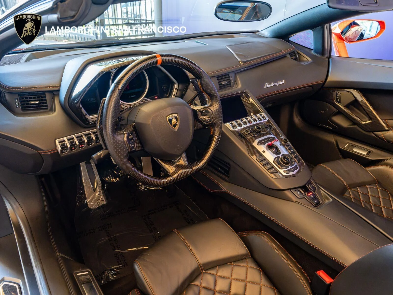 2016 Lamborghini Aventador LP 700-4 Roadster, 18/20