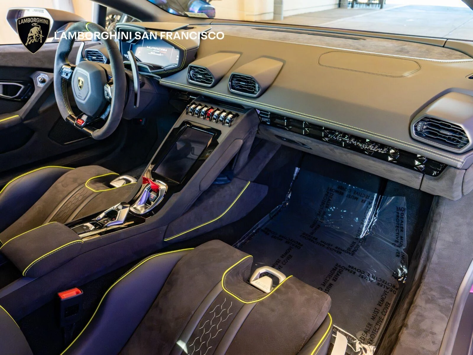 2024 Lamborghini Huracán Sterrato, 18/20