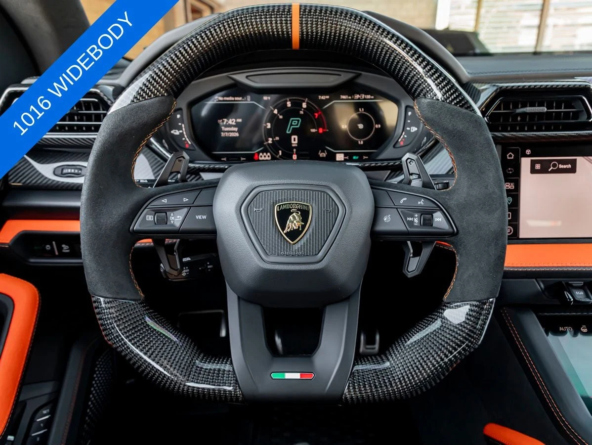 2025 Lamborghini Urus SE, 18/20