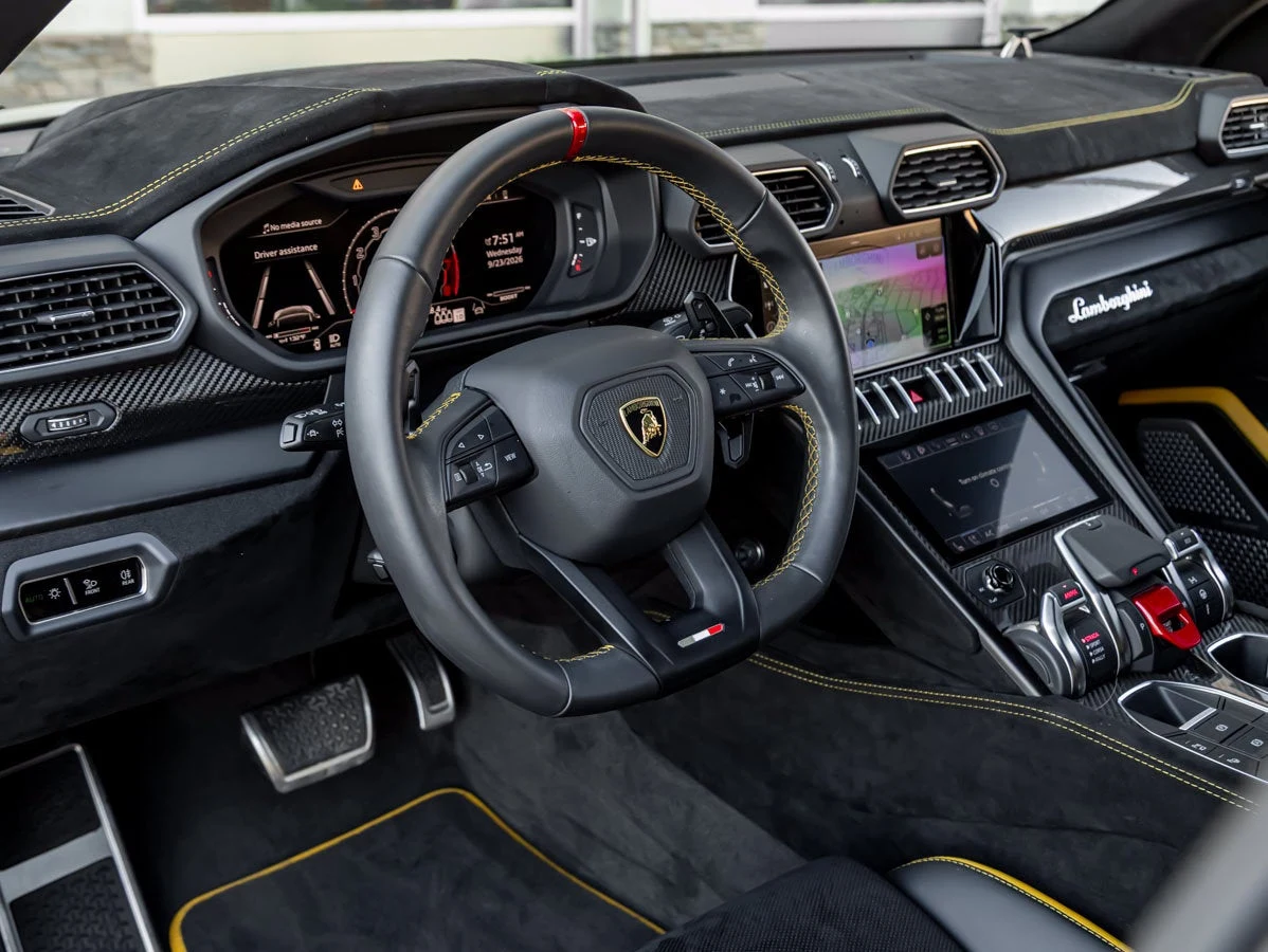 2024 Lamborghini Urus Performante, 17/20