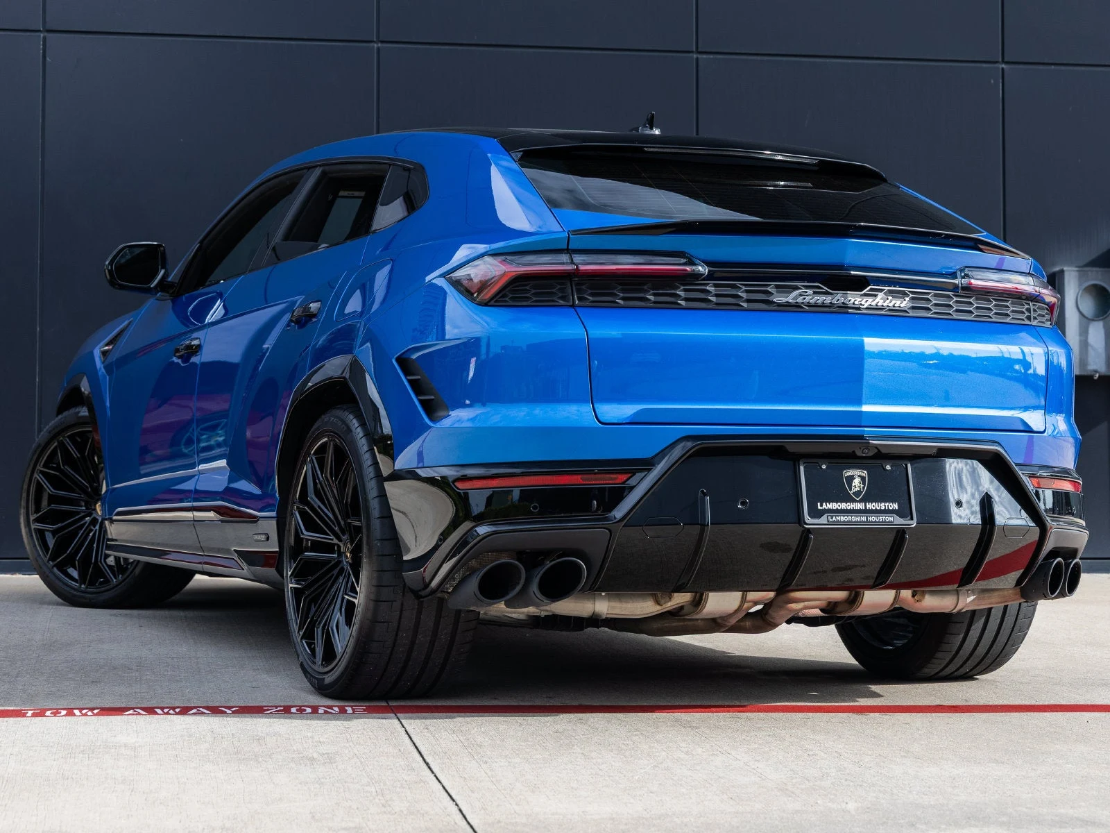 2025 Lamborghini Urus SE, 6/20