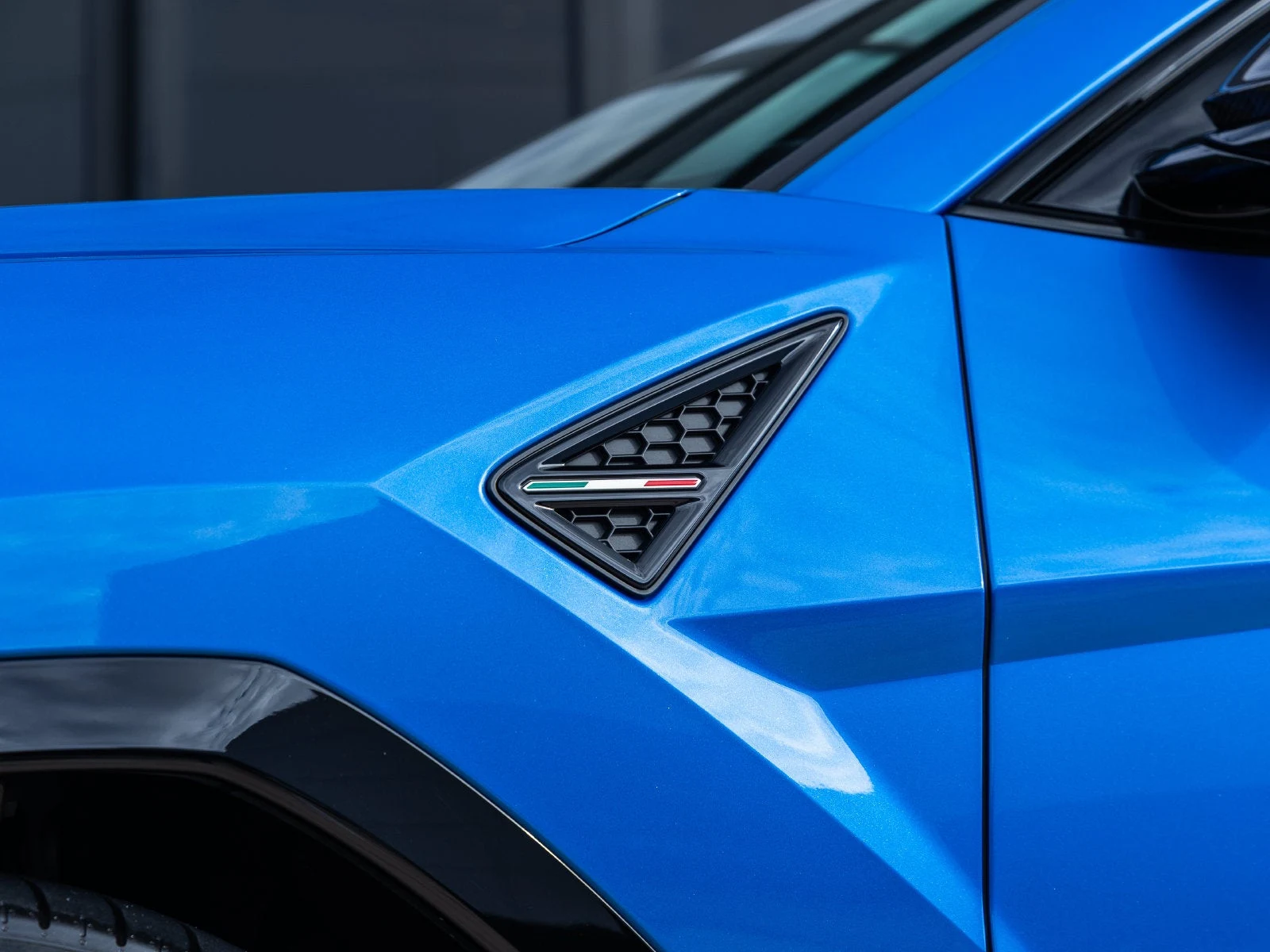 2025 Lamborghini Urus SE, 14/20