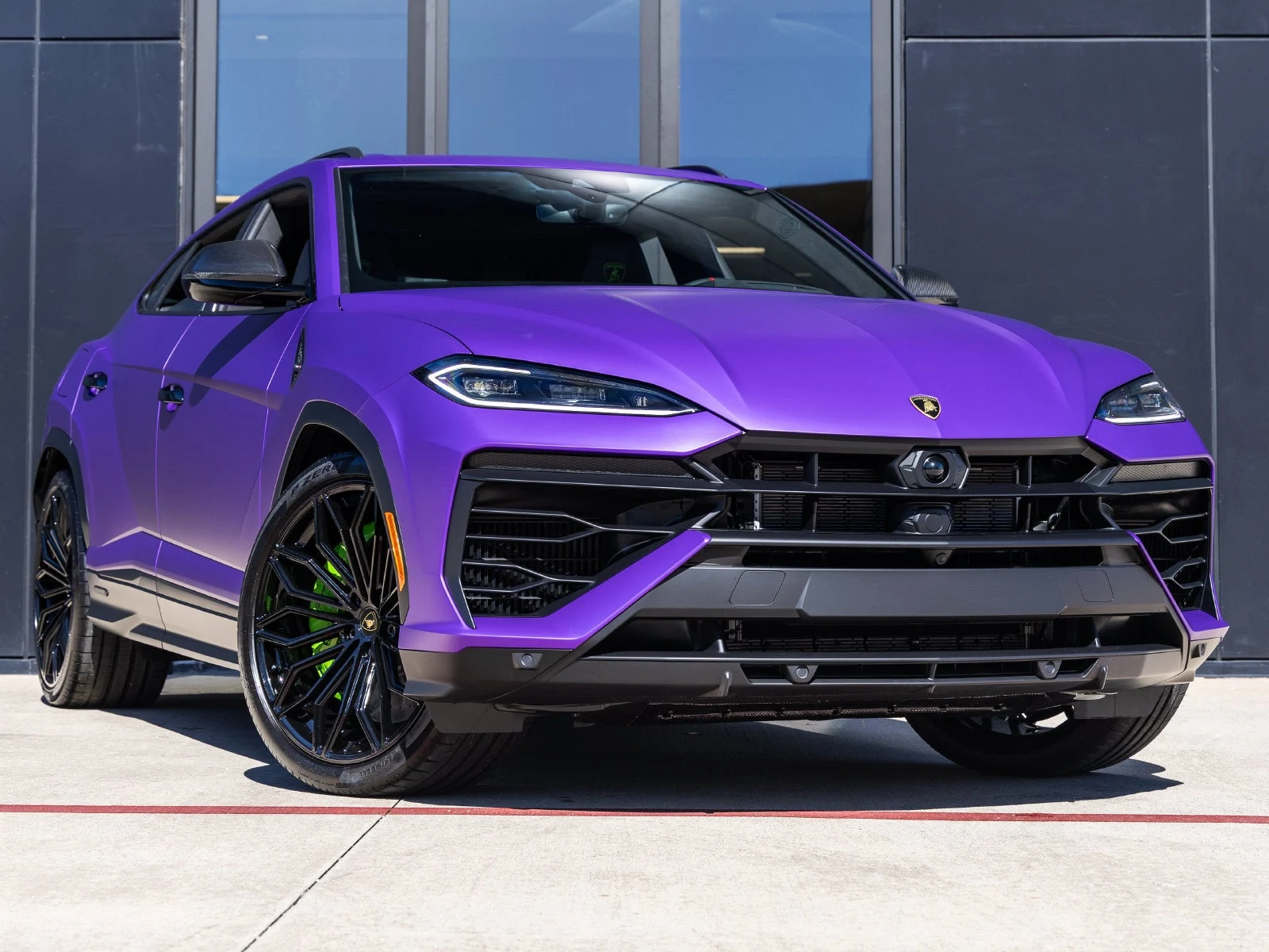 2025 Lamborghini Urus SE, 2/20
