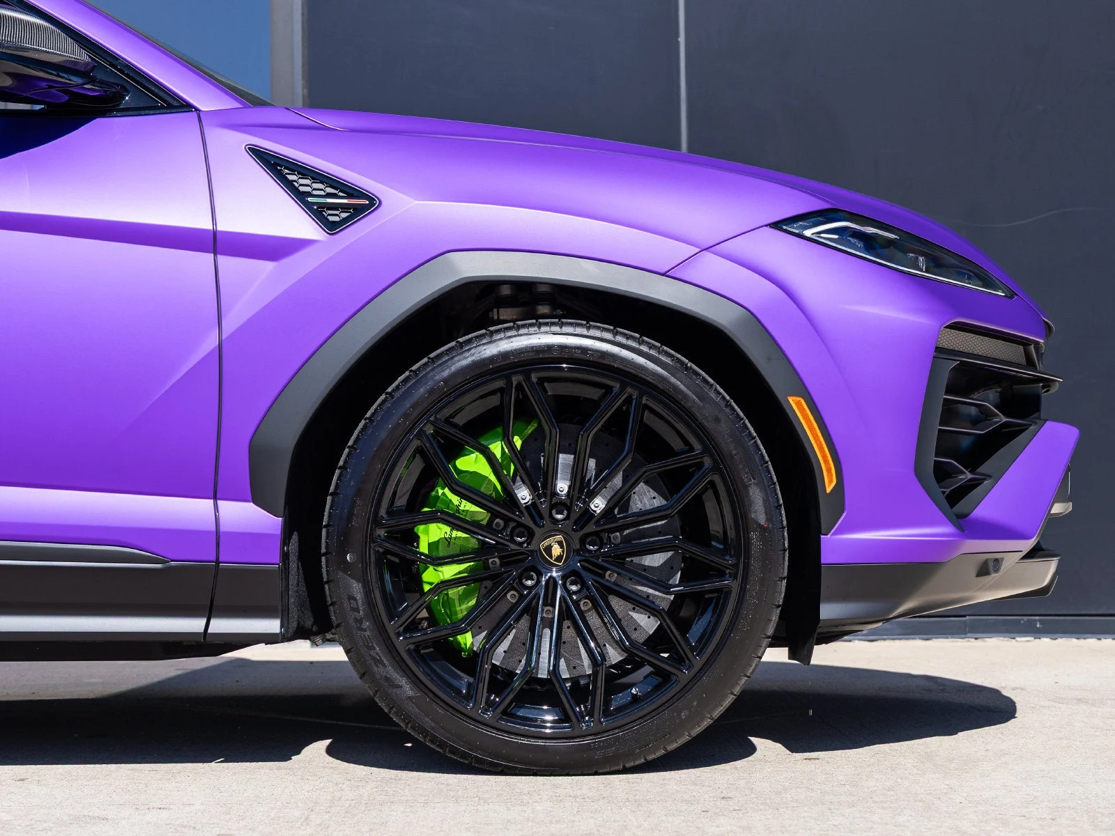 2025 Lamborghini Urus SE, 17/20