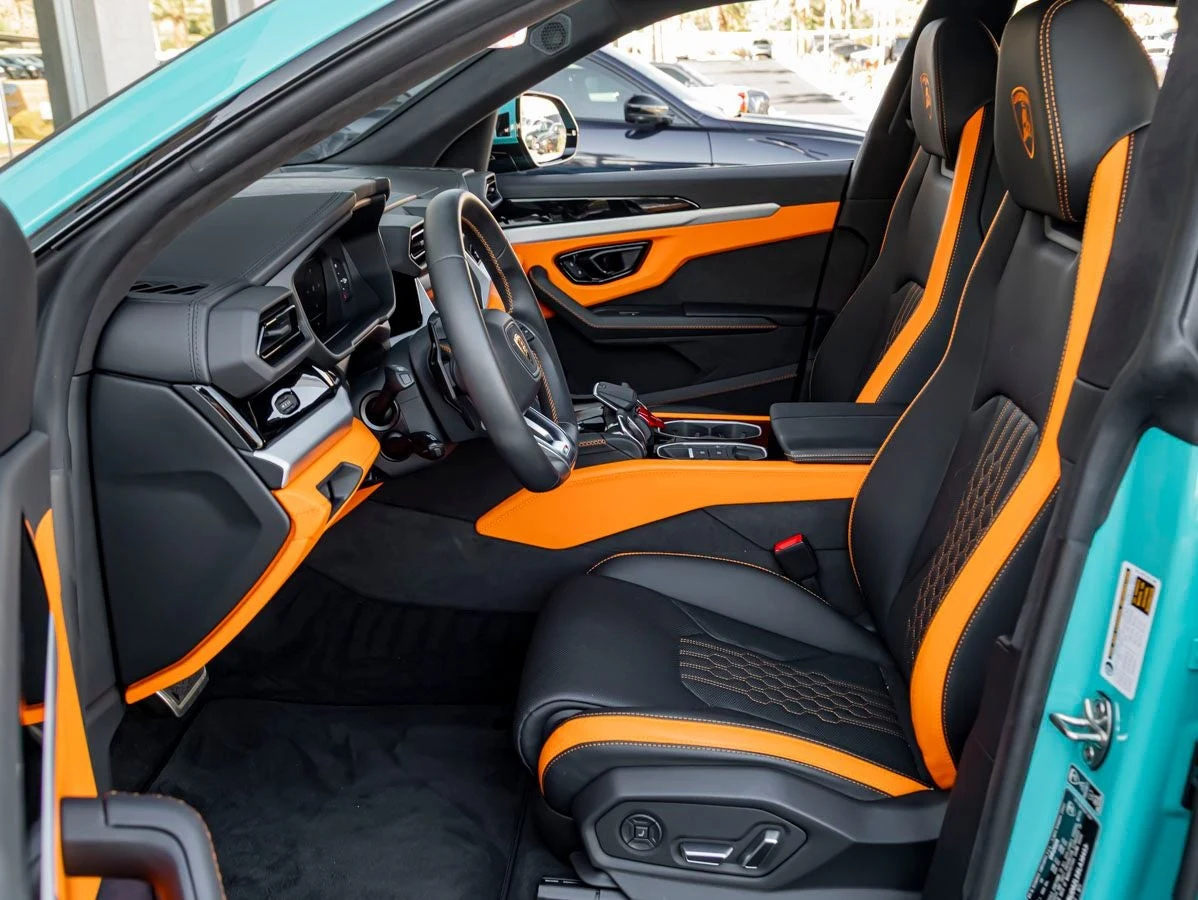 2025 Lamborghini Urus SE, 15/20
