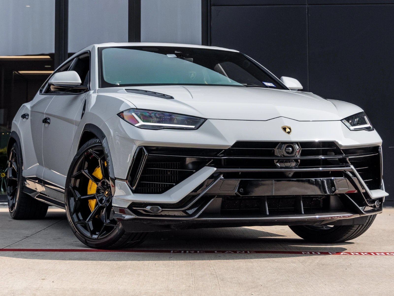 2024 Lamborghini Urus Performante, 2/20