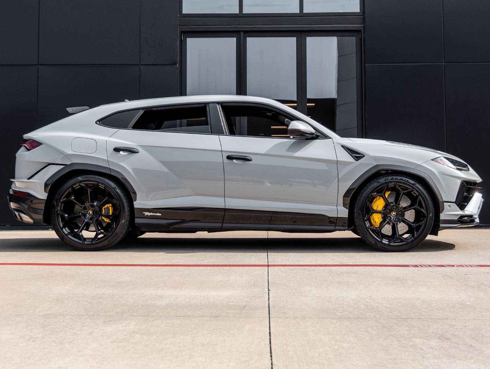 2024 Lamborghini Urus Performante, 9/20