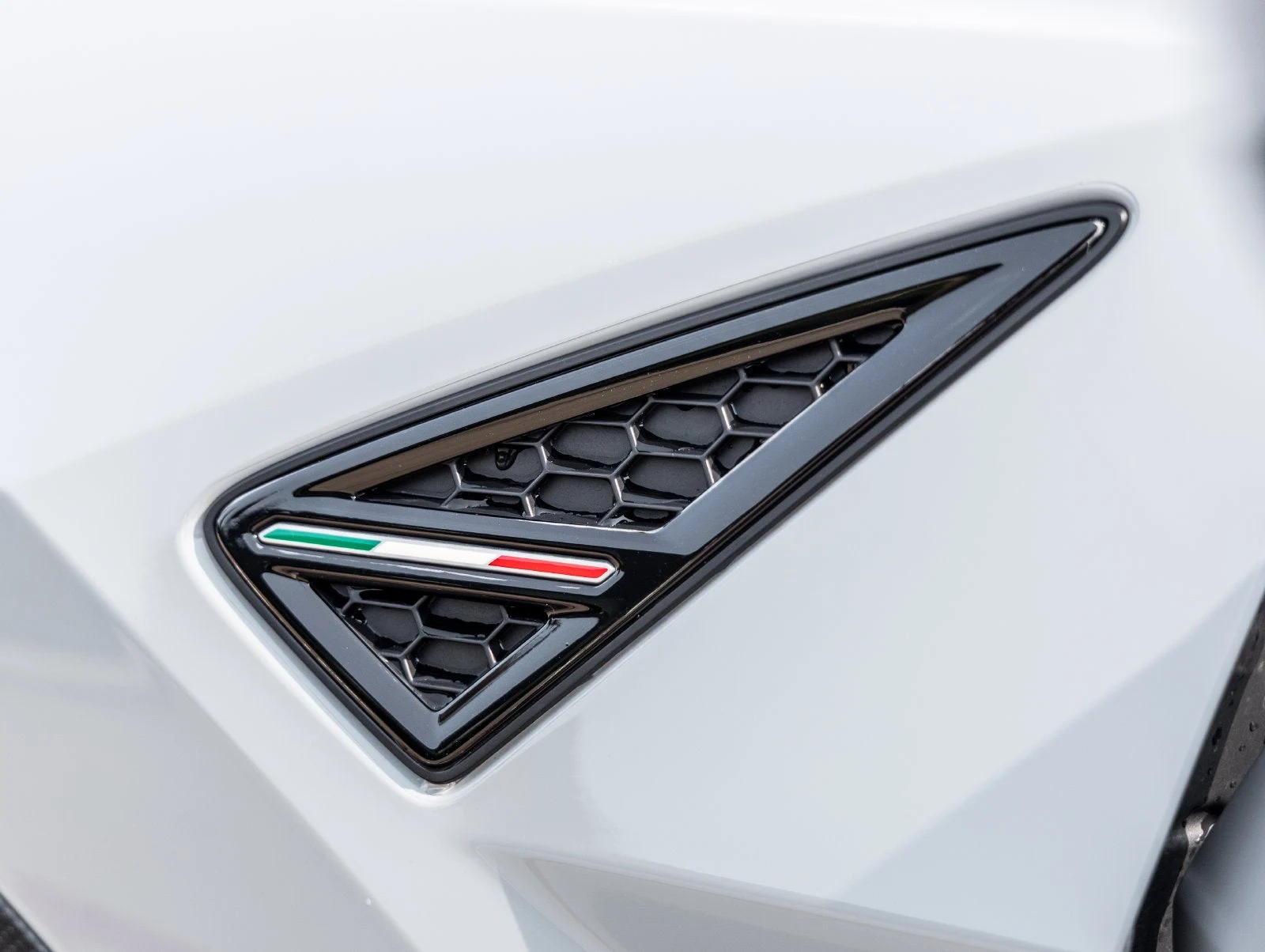 2024 Lamborghini Urus Performante, 16/20