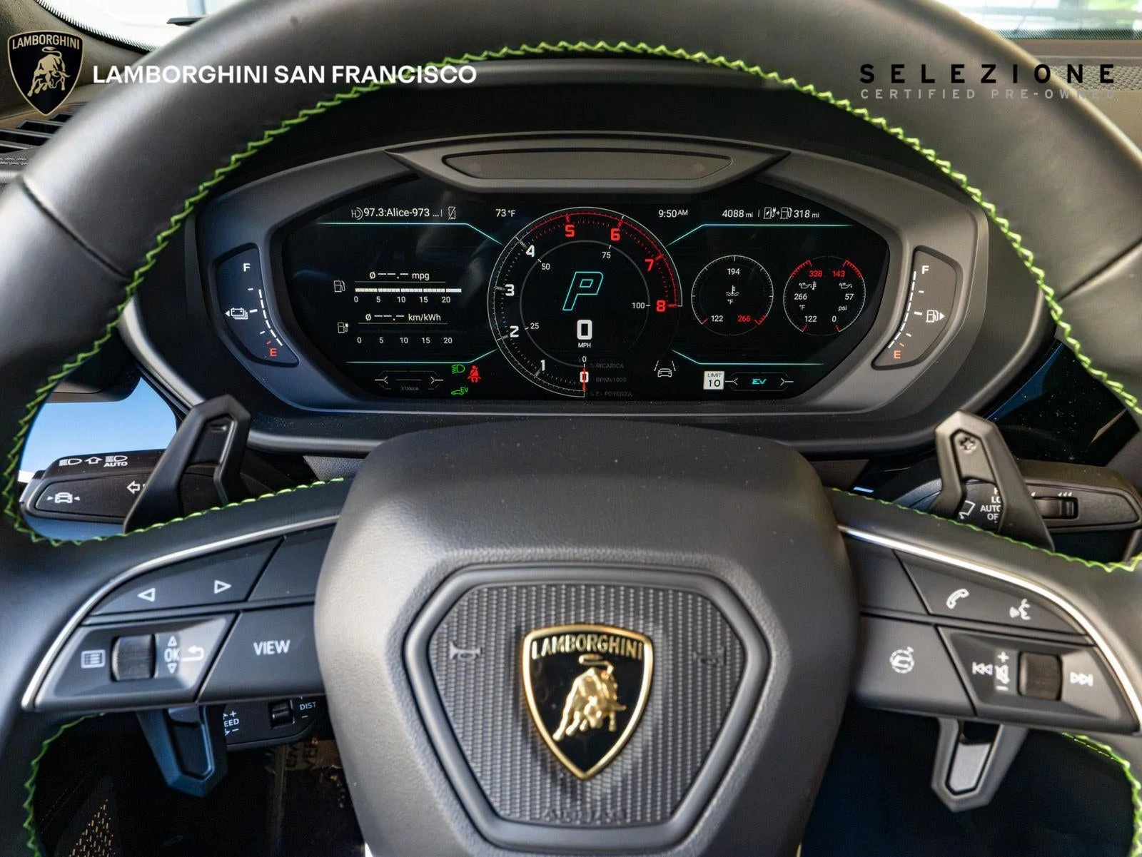 2025 Lamborghini Urus SE, 18/20