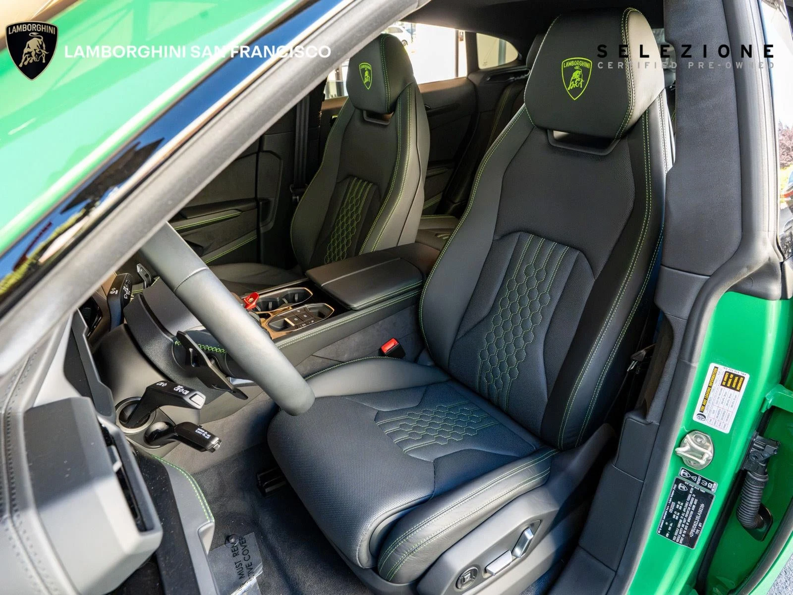 2025 Lamborghini Urus SE, 19/20