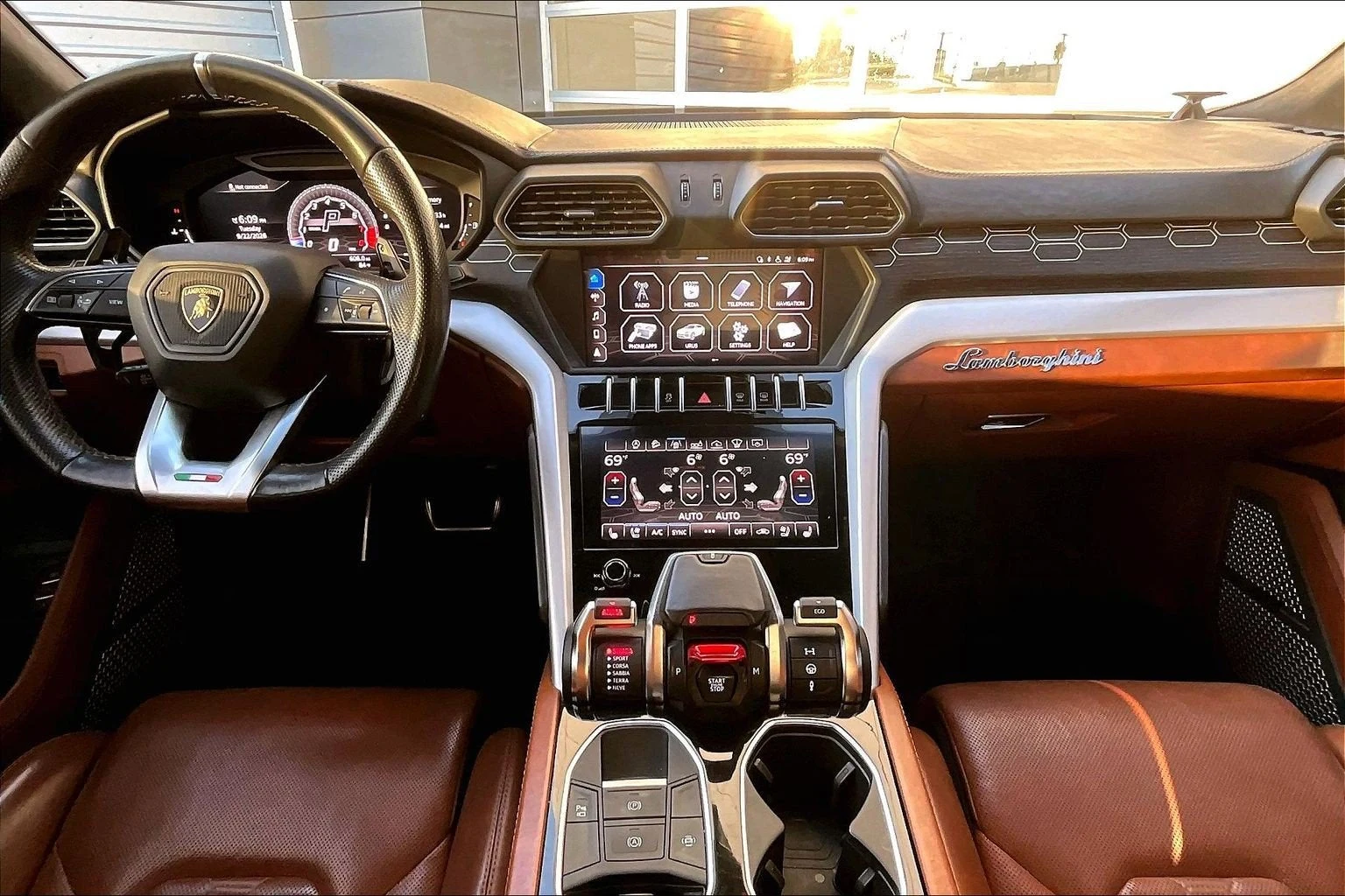 2019 Lamborghini Urus, 13/20