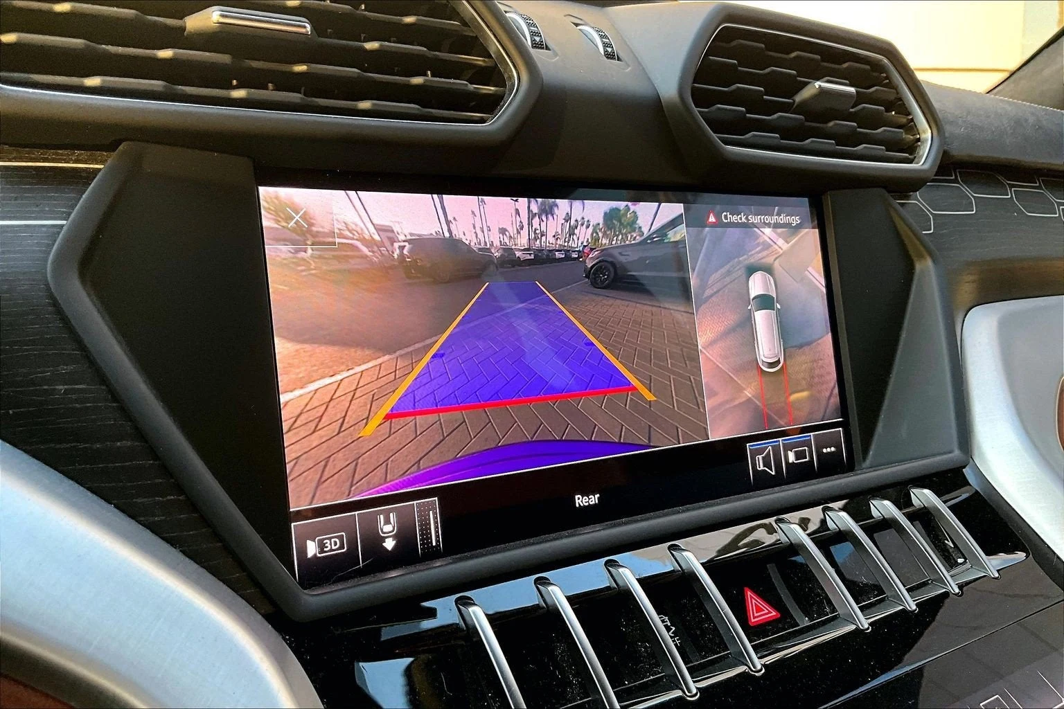2019 Lamborghini Urus, 19/20