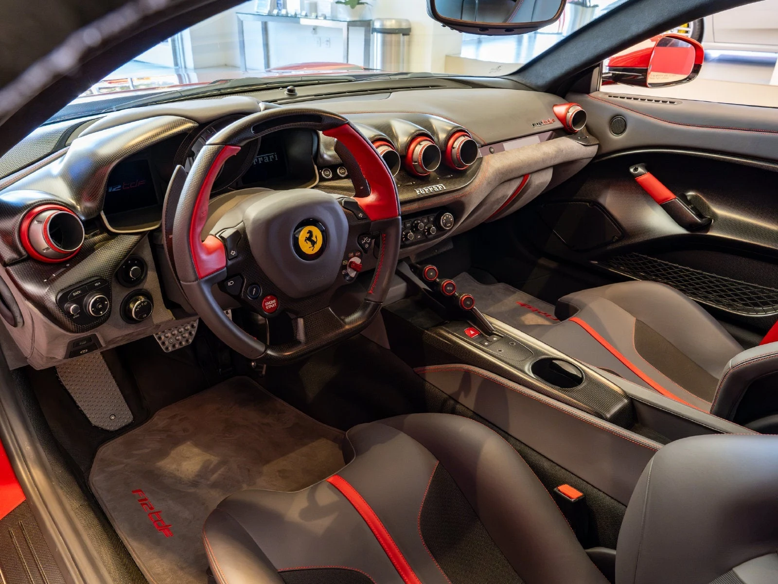 2017 Ferrari F12tdf, 9/20