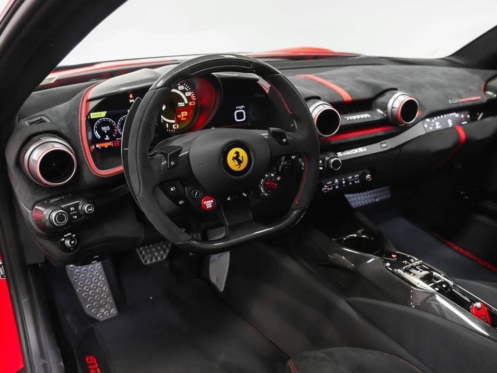 2023 Ferrari 812 Competizione, 2/20