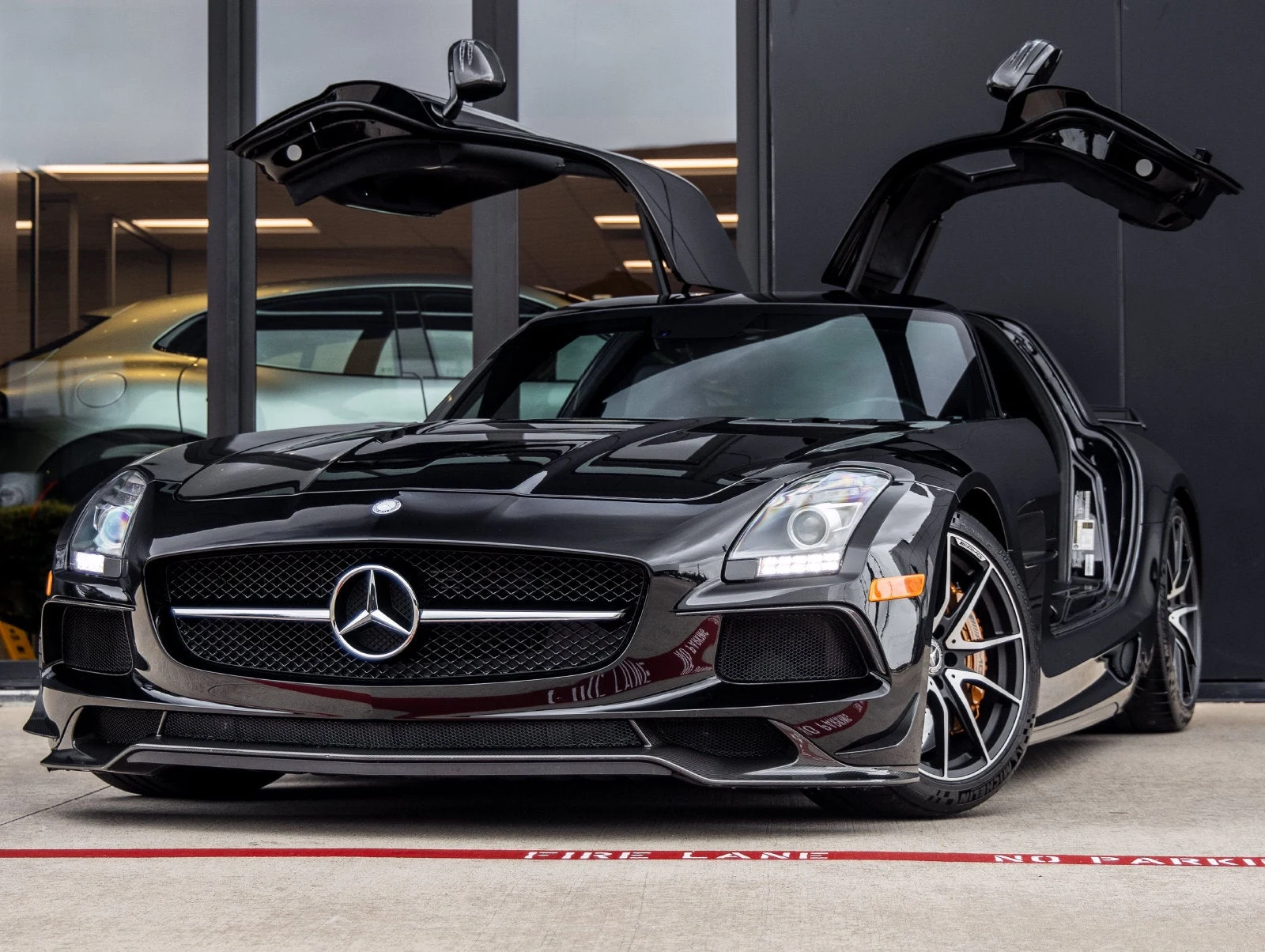 2014 Mercedes-Benz SLS AMG Black Series, 2/20