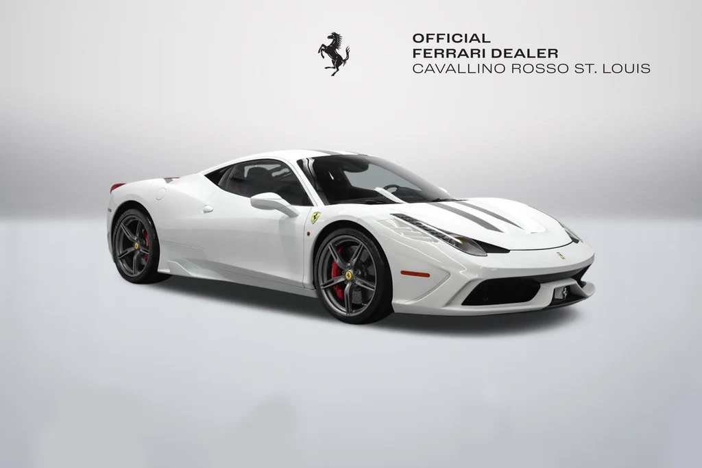 Ferrari 458 Speciale · Bianco Avus · Indigo Auto Group