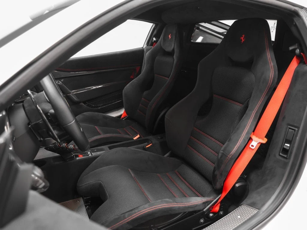 2015 Ferrari 458 Speciale, 3/20