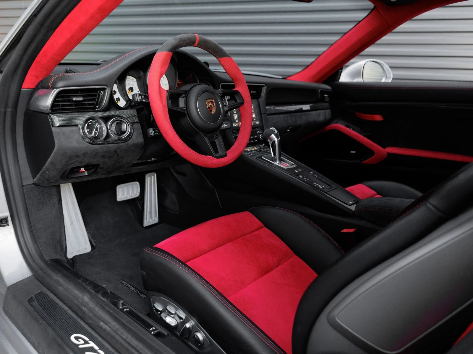 2018 Porsche 911 GT2 RS (991.2), 4/20