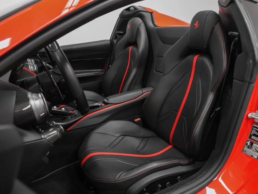 2023 Ferrari 812 GTS, 3/20