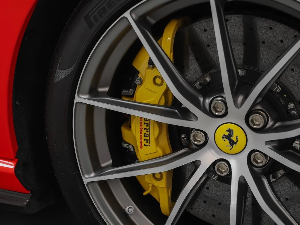 2023 Ferrari 812 GTS, 19/20
