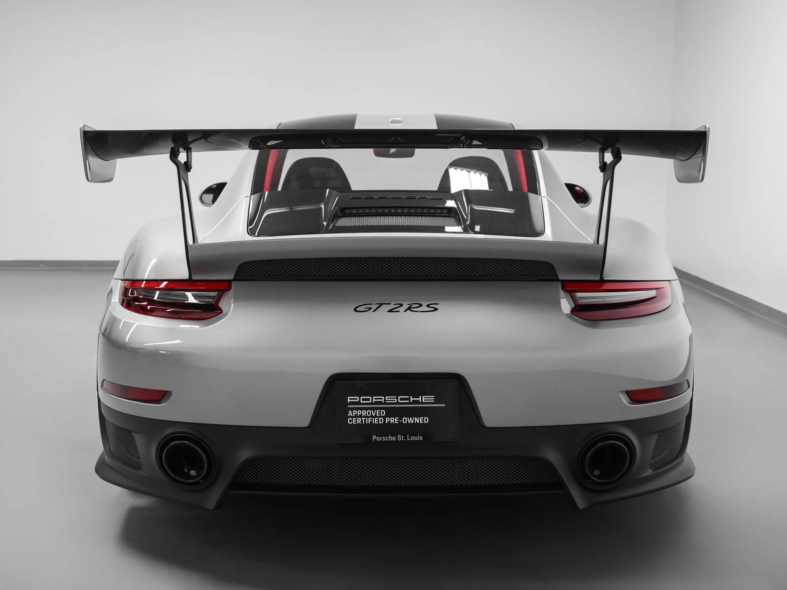 2018 Porsche 911 GT2 RS (991.2), 10/20
