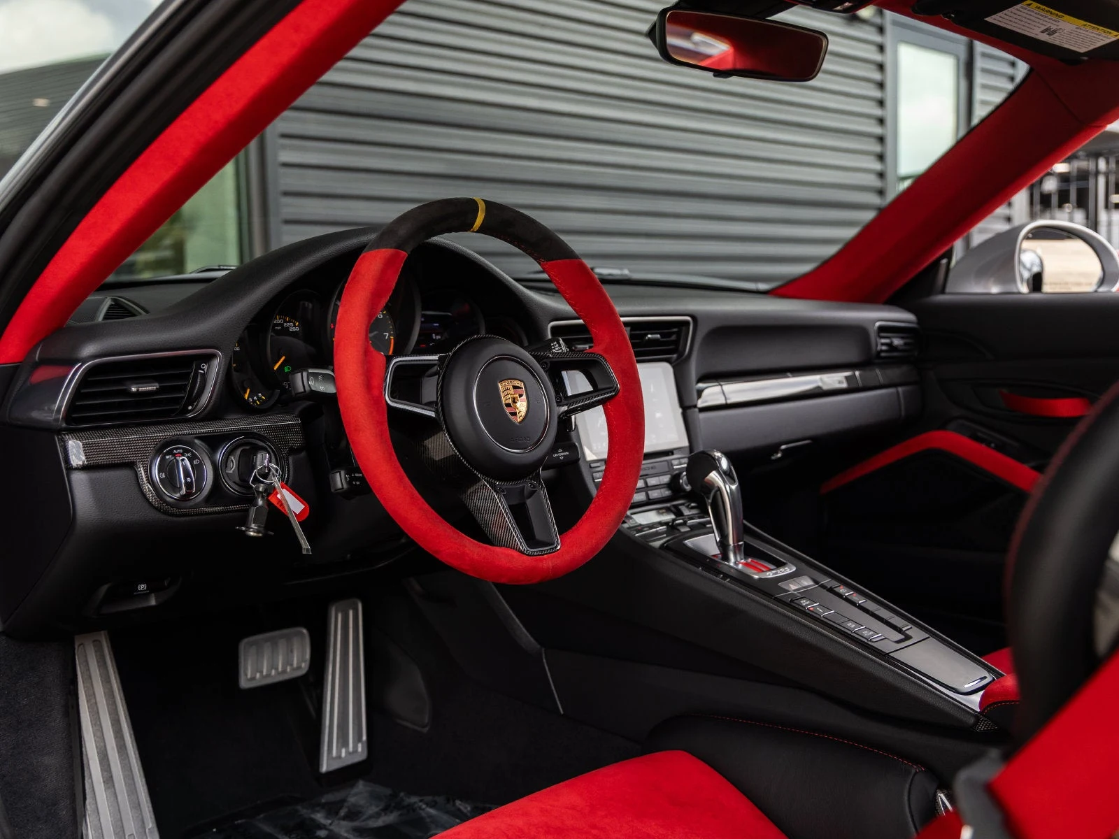 2018 Porsche 911 GT2 RS (991.2), 4/20