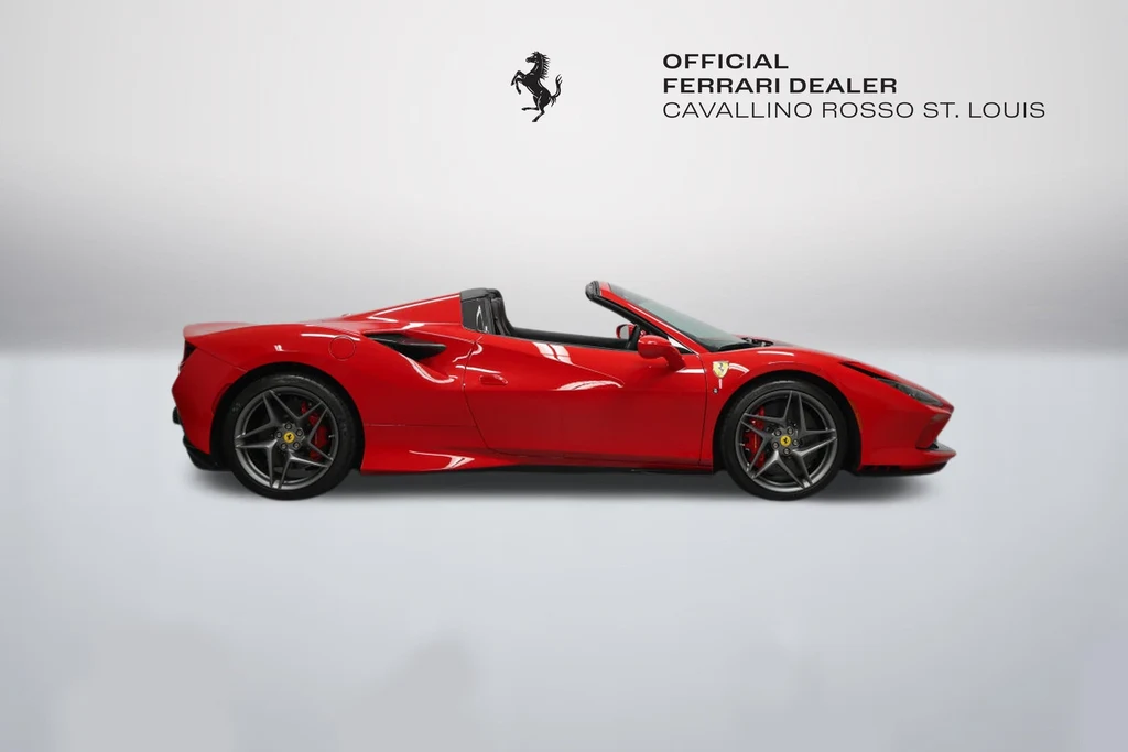 2023 Ferrari F8 Spider, 4/20