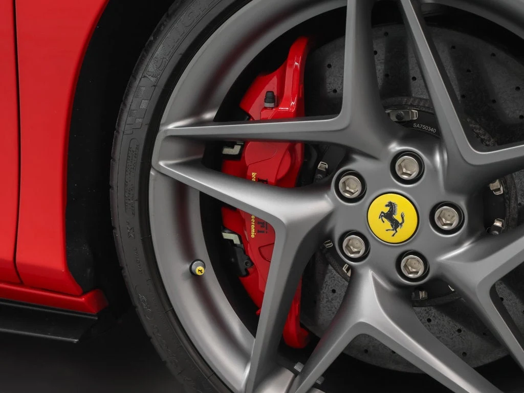 2023 Ferrari F8 Spider, 17/20