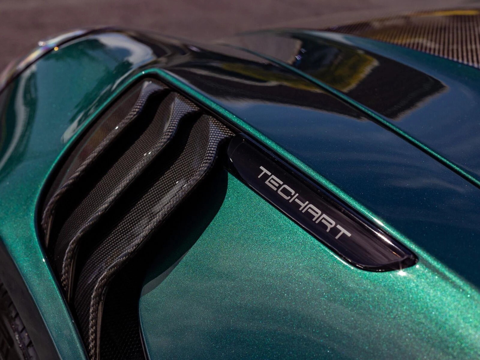2025 Porsche 911 Turbo 50 Years TECHART GTsport, 18/20