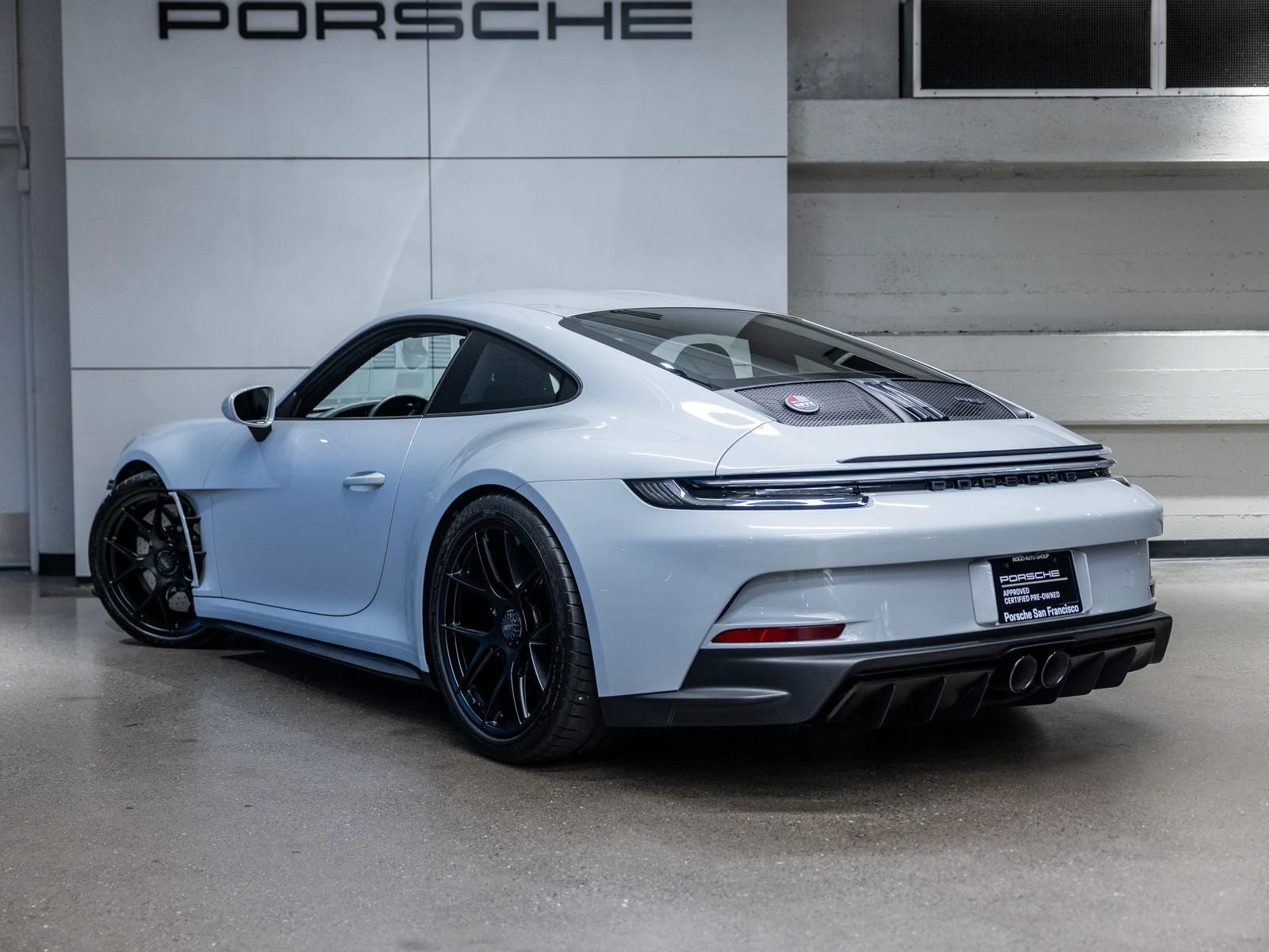 2024 Porsche 911 S/T, 3/20