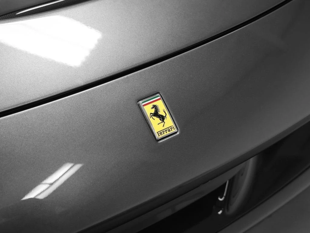 2022 Ferrari F8 Spider, 11/20