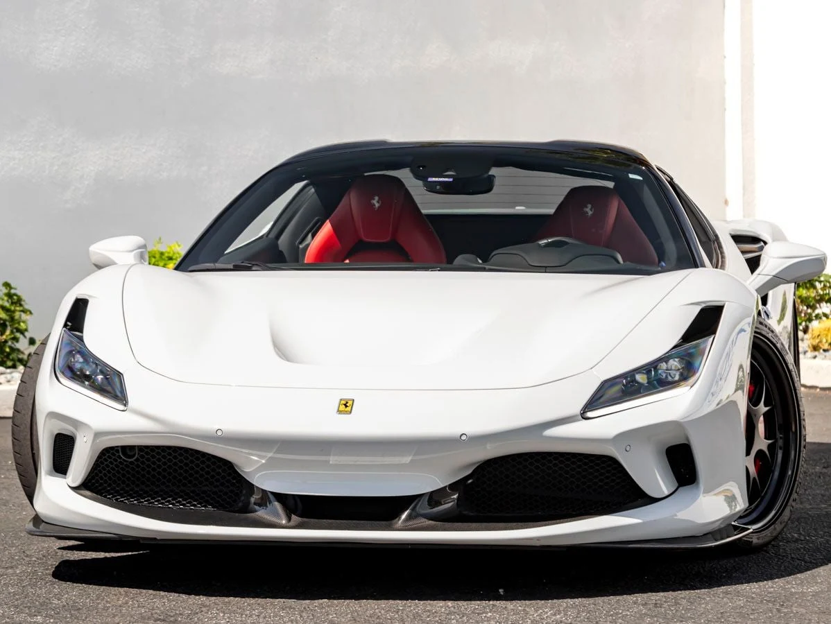 2022 Ferrari F8 Spider, 2/20