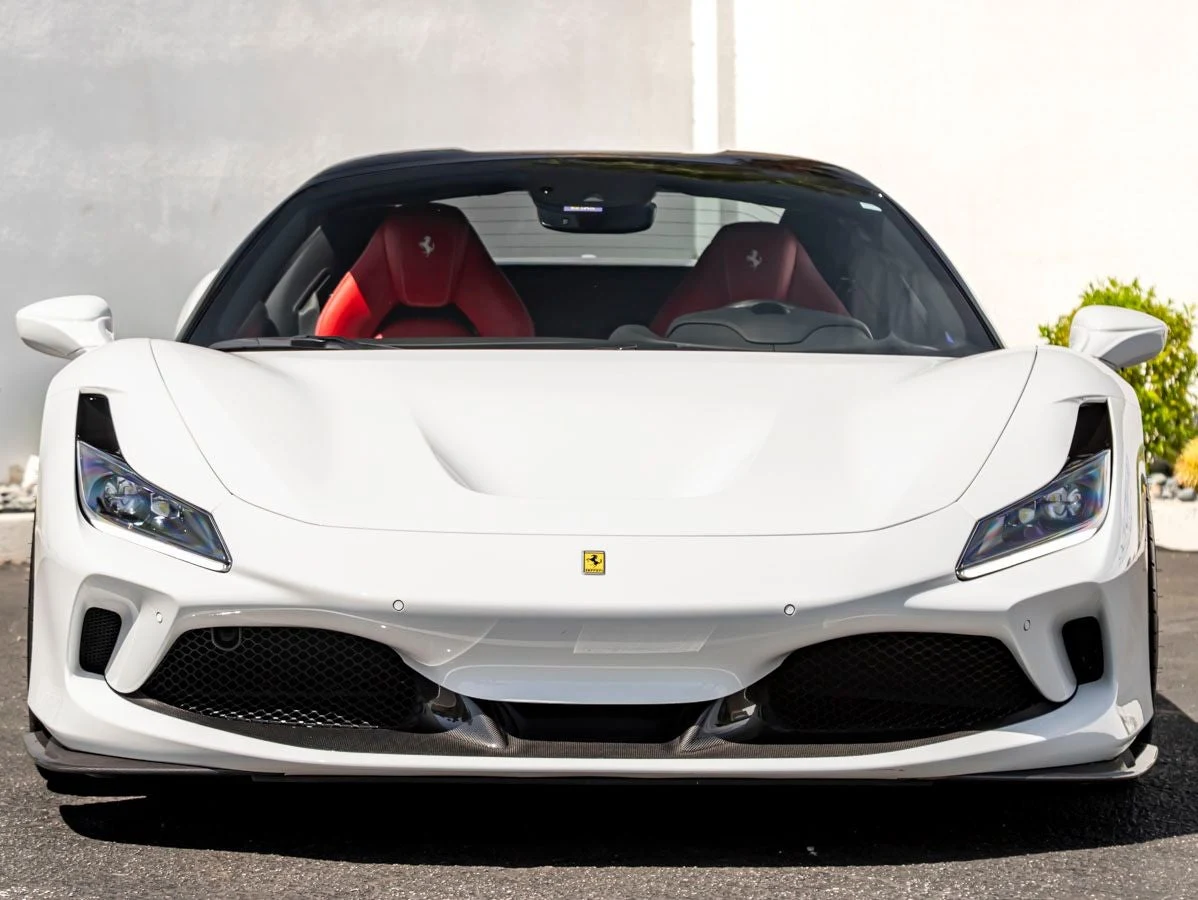 2022 Ferrari F8 Spider, 4/20