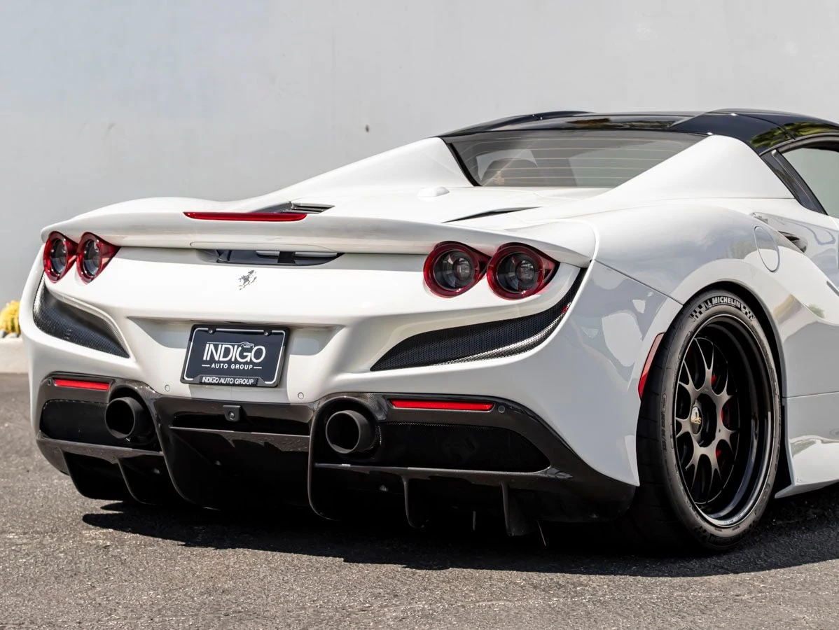 2022 Ferrari F8 Spider, 11/20