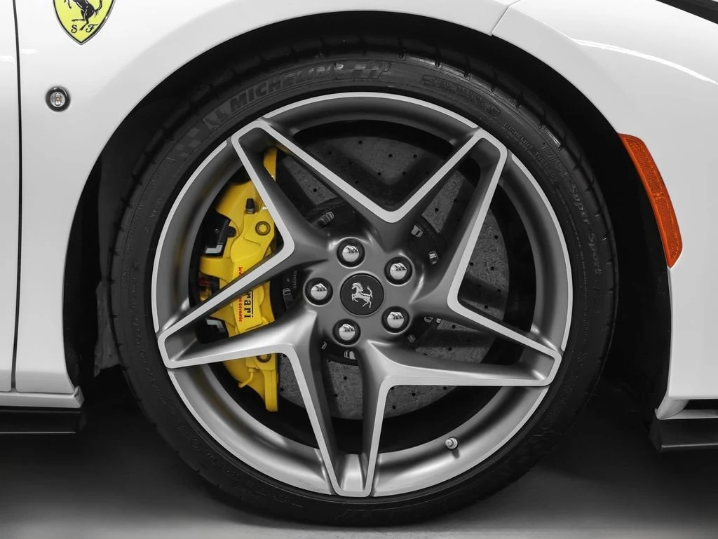 2022 Ferrari F8 Spider, 10/20