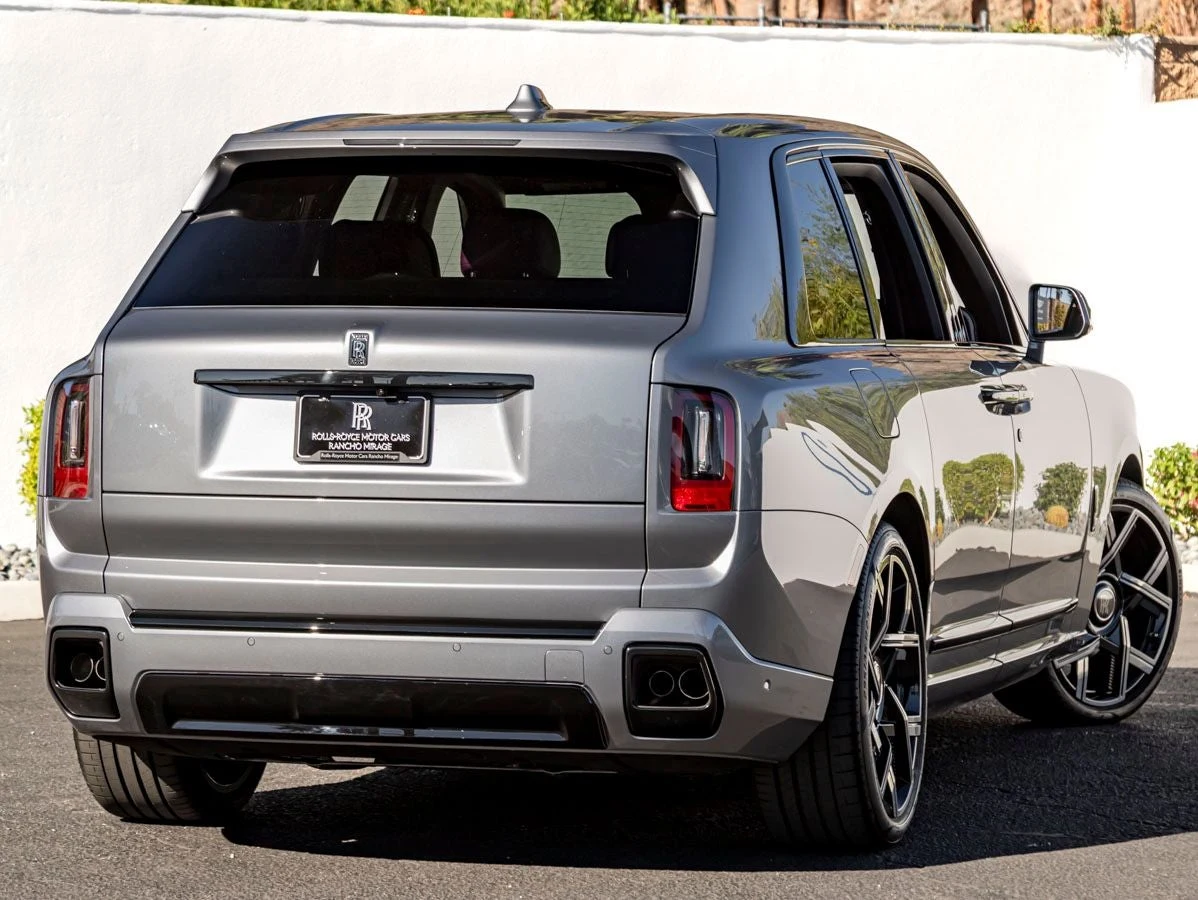 2027 Rolls-Royce Cullinan Black Badge Series II, 2/20