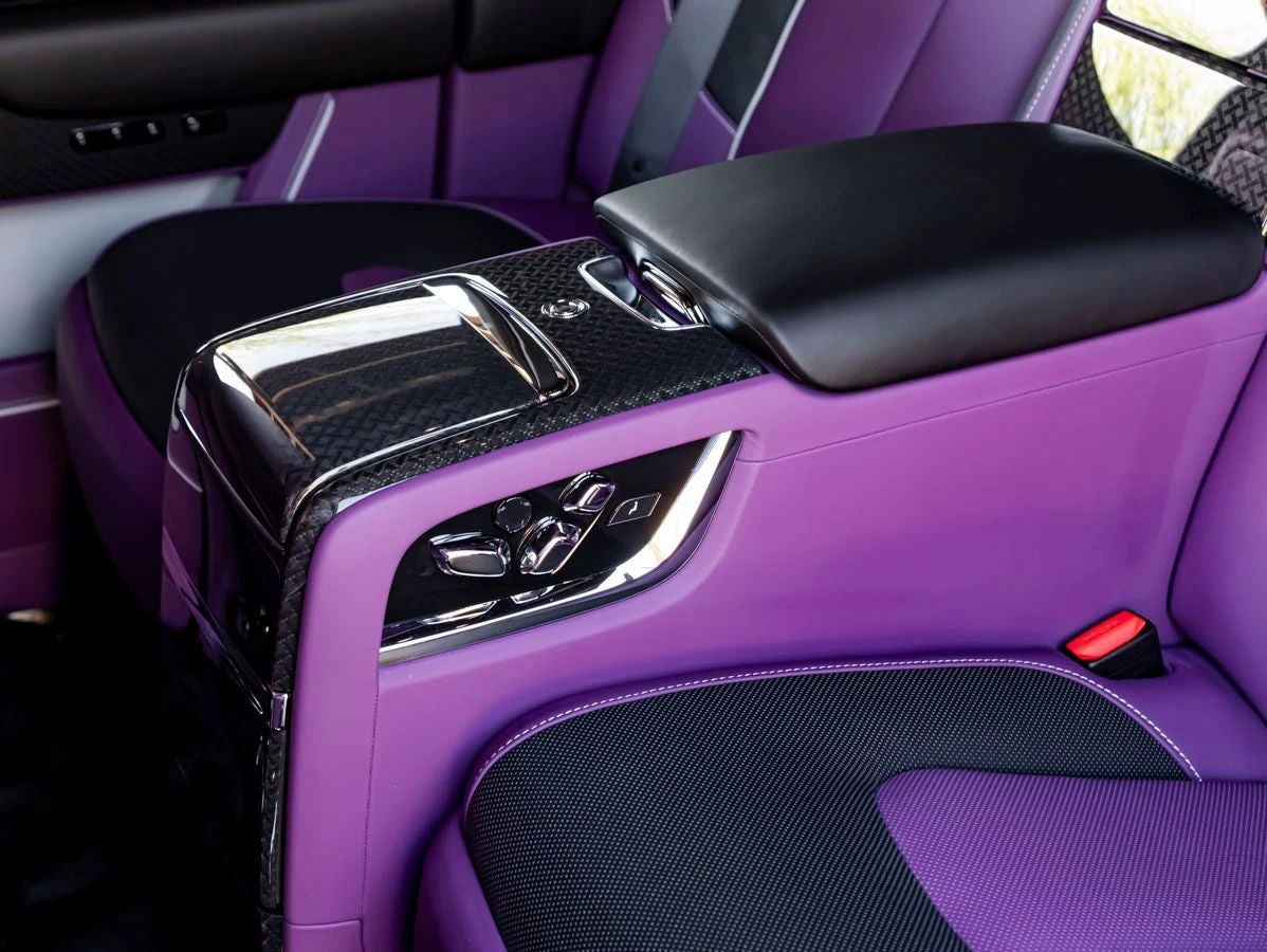 2027 Rolls-Royce Cullinan Black Badge Series II, 19/20