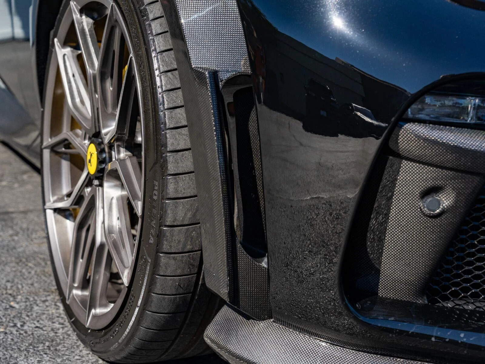2024 Ferrari Purosangue NOVITEC ESTESO, 18/20