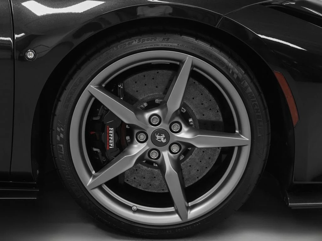 2021 Ferrari F8 Spider, 11/20
