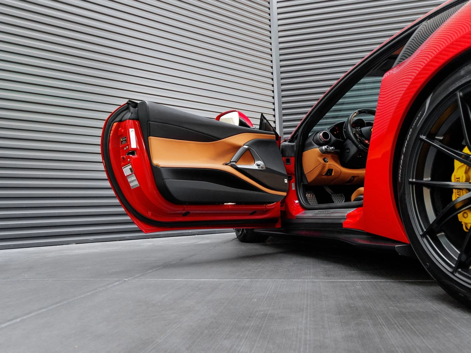 2019 Ferrari 812 Superfast, 14/20
