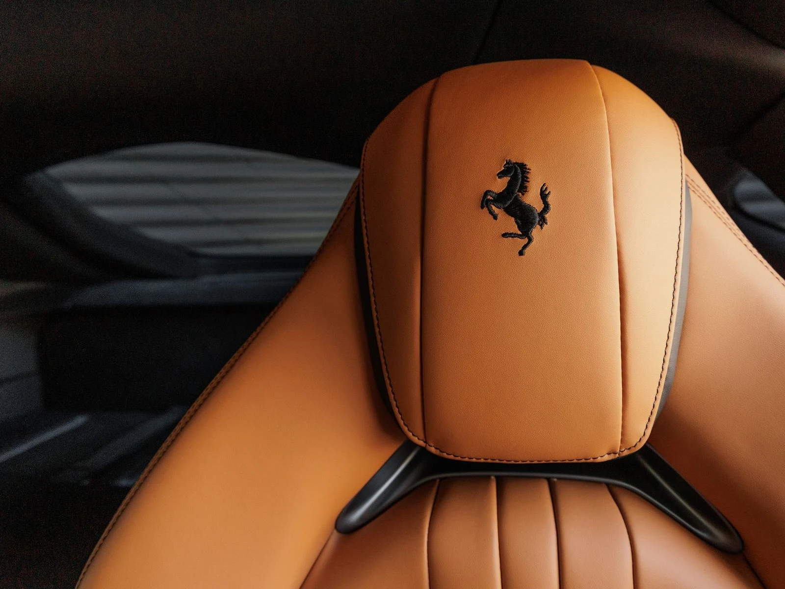 2019 Ferrari 812 Superfast, 18/20