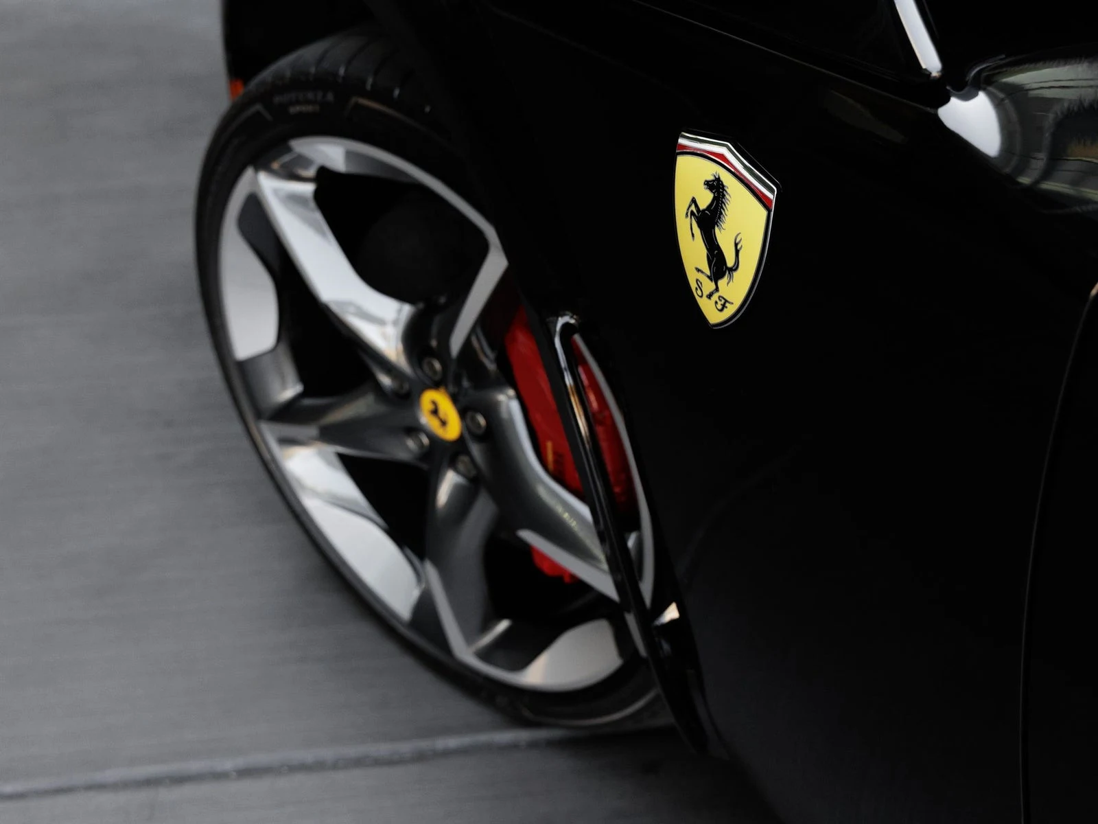 2026 Ferrari Purosangue, 13/20