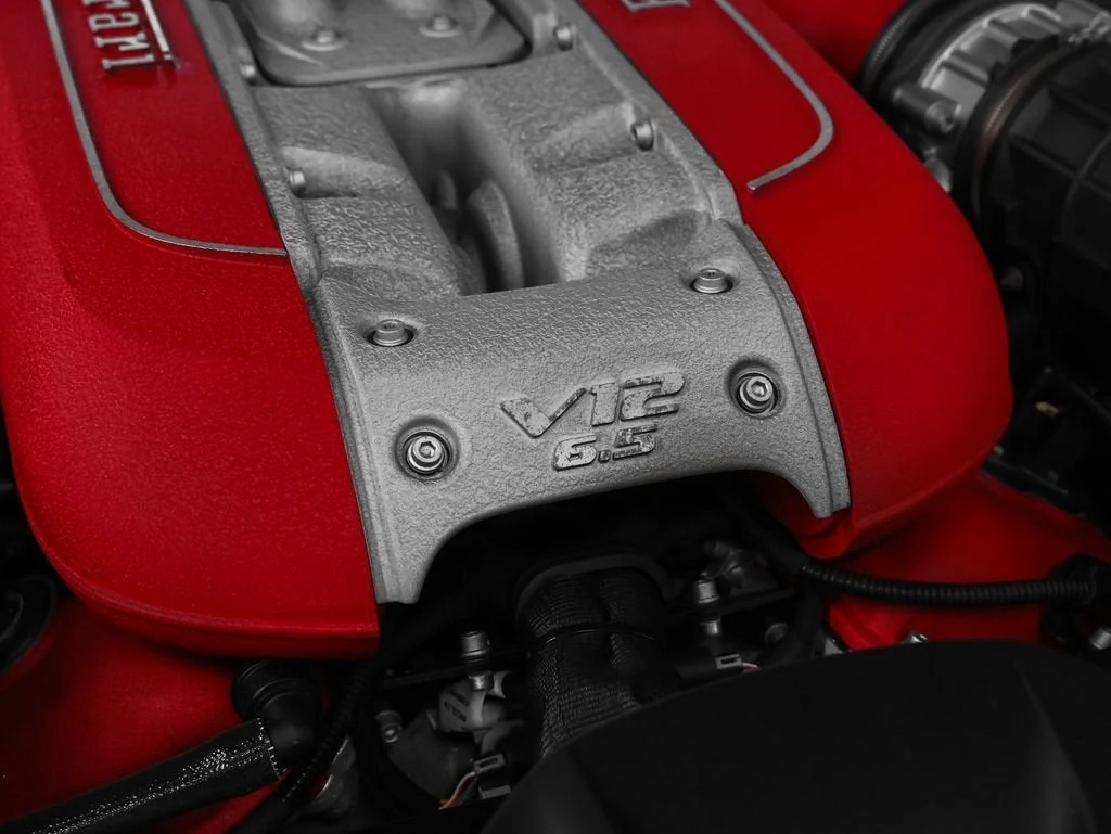 2018 Ferrari 812 Superfast, 17/20
