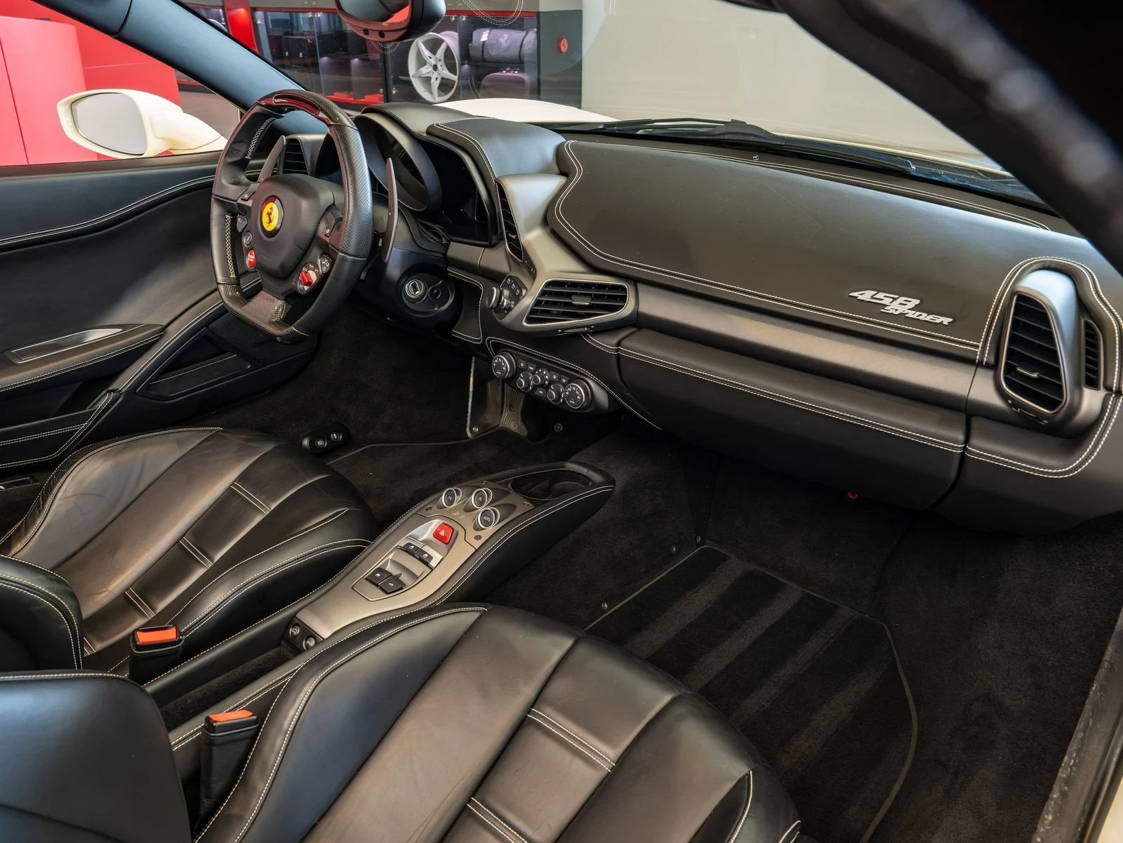 2015 Ferrari 458 Spider, 17/20