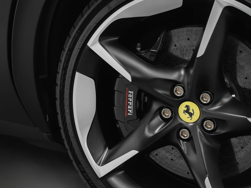 2026 Ferrari Purosangue, 13/20