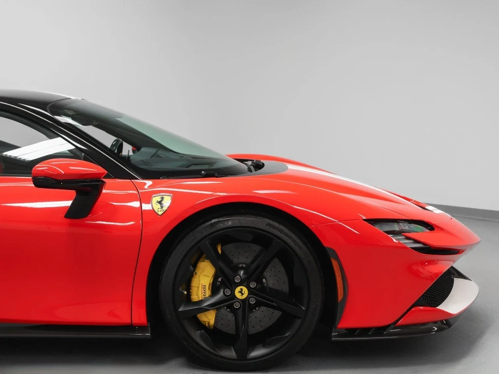 2023 Ferrari SF90 Stradale, 17/20